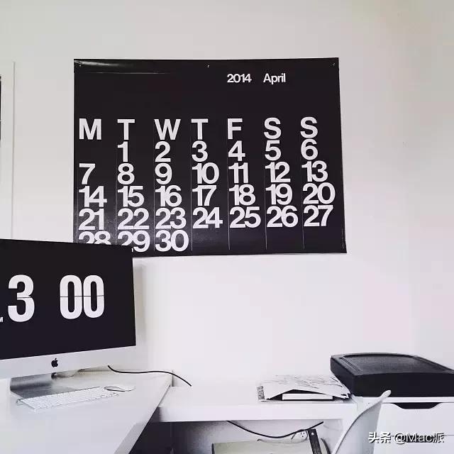 ipad时钟屏保怎么设置，ipad息屏成为时钟（推荐一款苹果电脑翻页式时间屏保）