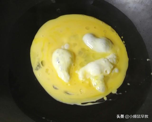 怎样做美味的毛豆香干炒火腿，豆干火腿的做法大全窍门（炒毛豆米时不要忽略这一步）