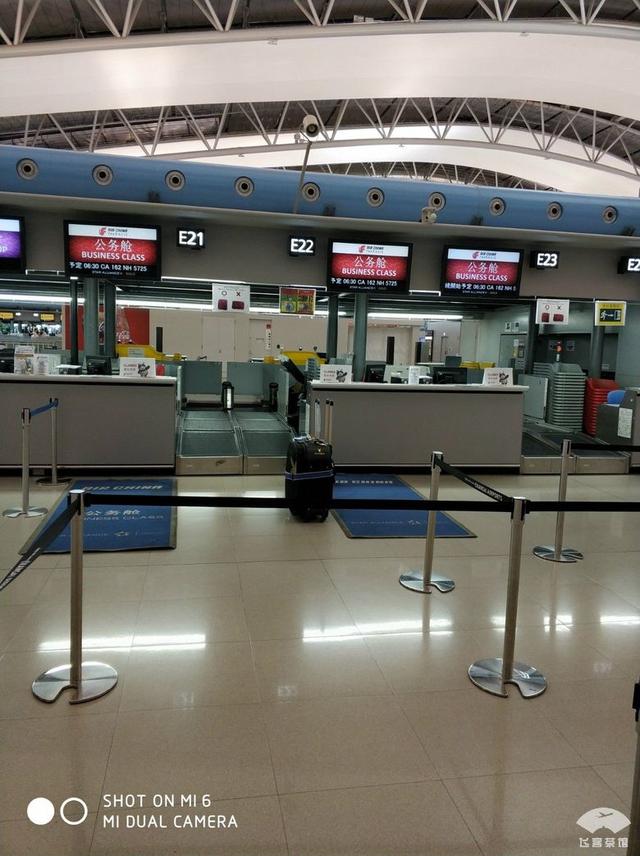 国航最高级别什么卡，国航白金卡什么级别（经济舱也能享受贵宾室、提前选座等权益）