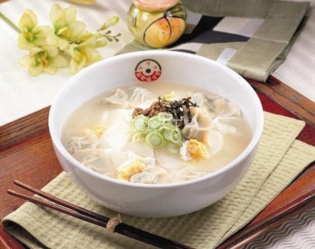 饺子的形状有哪些，饺子的包法（全球20多种饺子颠覆想象）