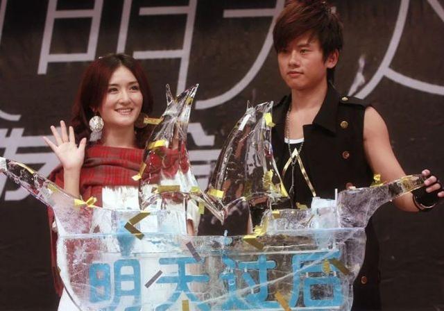 相恋11年，喜获双胞胎女儿！谢娜张杰的神仙爱情太让人羡慕了