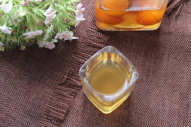 金桔泡酒喝的功效与副作用，金桔果酒的功效与作用（80岁奶奶千金不换的秘方）