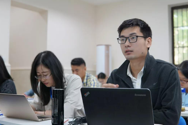 硕博连读和直博的区别，保研硕博连读和直博的区别（“直博”和“硕博连读”差距明显）