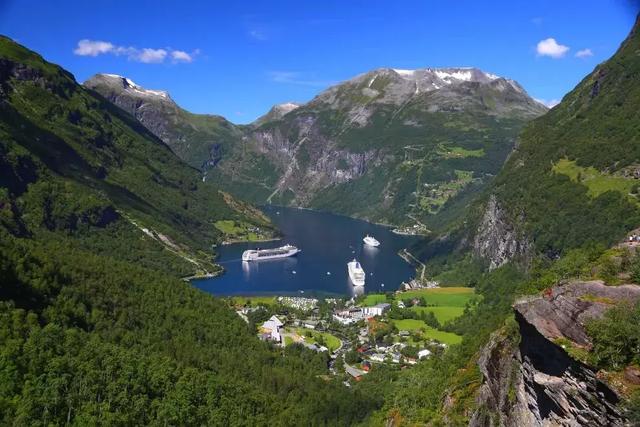 norway是哪个国家，挪威地理位置（挪威峡湾—冰川为父、大海为母）