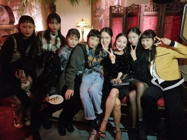 一波仙气袭来~仙仙的女头 好运交给锦鲤你只管努力就行，微信头像，一波仙气袭来~仙仙的女头 好运交给锦鲤你只管努力就行（大油头成最新流行发型）
