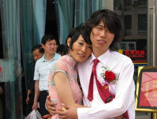 歌手陈琳为什么会逝世，女歌手陈琳难逃离婚宿命