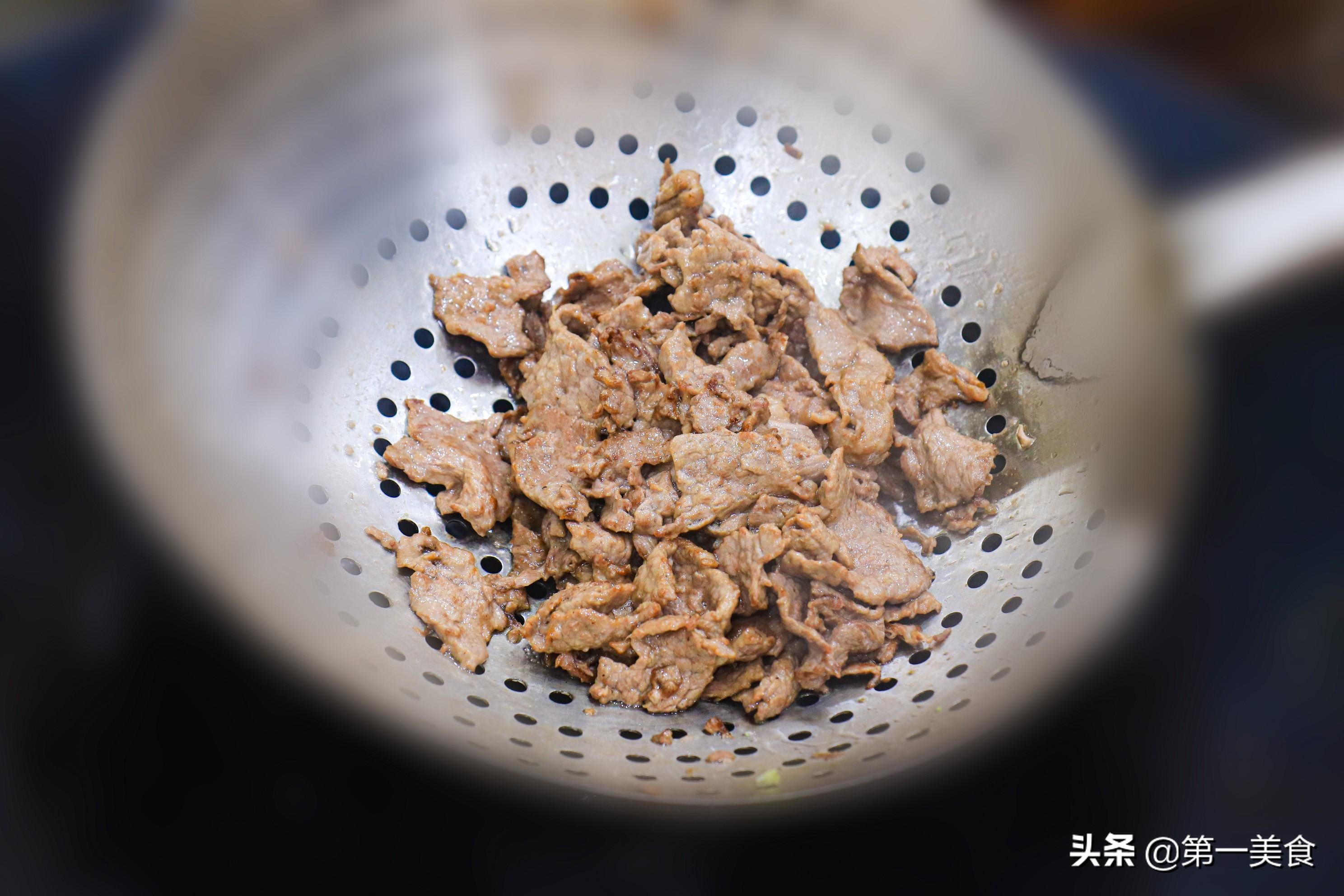 牛肉怎么做才嫩，看厨师长的腌制上浆教程