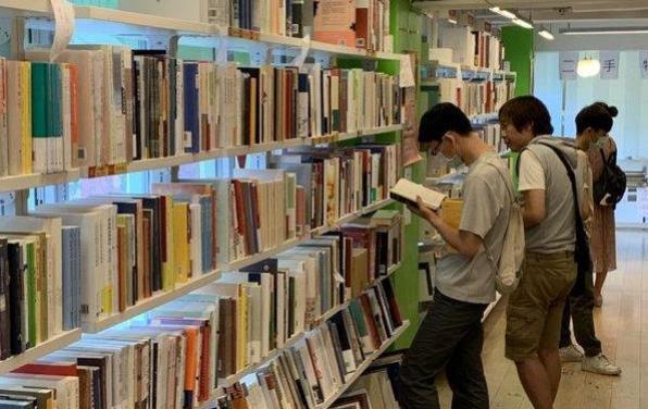 台湾用什么聊天软件，台湾用什么社交软件（台湾中学生在岛内掀起使用简体字新潮流）