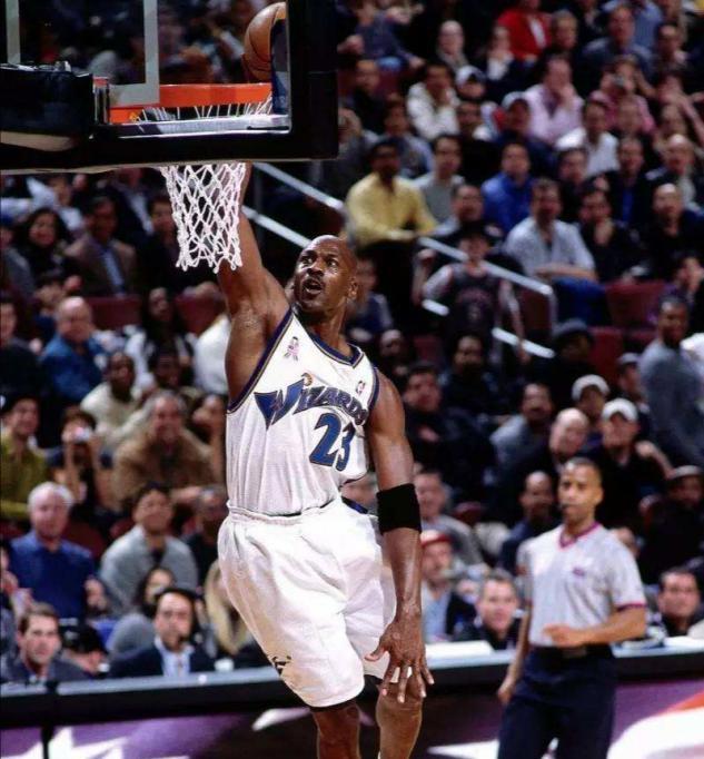 乔丹奇才时期的数据，乔丹在奇才队的数据（单场爆砍51分不说）