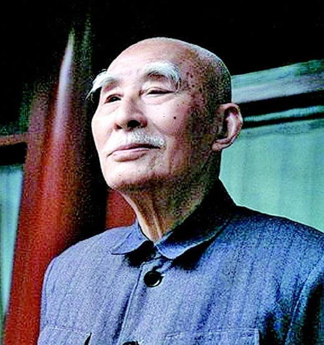 关于教师的名言，关于教师的名言警句（致敬教育界老前辈叶圣陶）