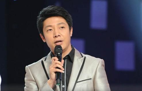 撒贝宁校花女友，撒贝宁老婆多大年龄（四个前女友全是女神级别）