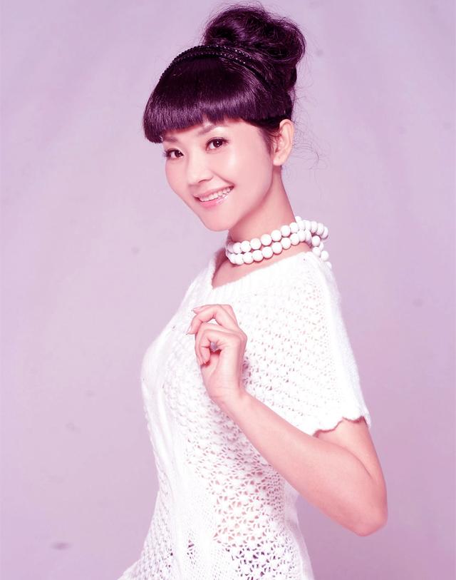 方琼个人资料，央视花旦方琼：早年丧父（方琼个人资料 老公）