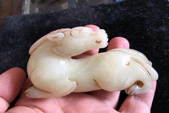 和田玉的种类有哪些，和田玉都有哪些种类（它的鉴别方法有什么）