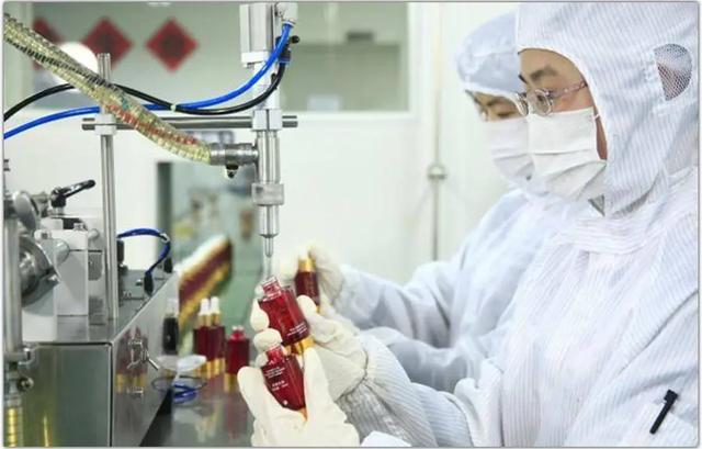 纯天然植物护肤品，纯植物不含激素护肤品（“纯天然、100%植物”这些化妆品伪概念）