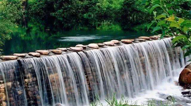 獾猪是几级保护动物，獾油治疗痔疮有奇效（北京市有瀑布的3A级景区推荐）