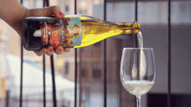 盯着看10秒吓人鬼图，世界上最诡异的烟花（疫情非常时期供大家欣赏《诡异的13张图》）