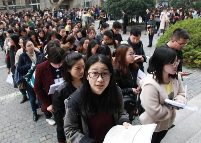 公务员国考和省考有什么区别，国考职位表2023公告（“国考”和“省考”明显不同）