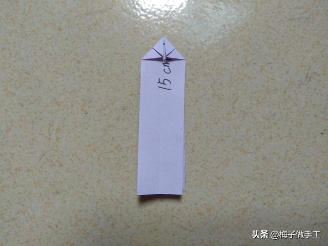 戒指怎么折，玫瑰戒指怎么折（用一张纸折一颗蝴蝶结戒指）