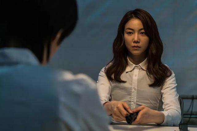 动作电影推荐《恶女》,跟随女主角开始她的复仇之路