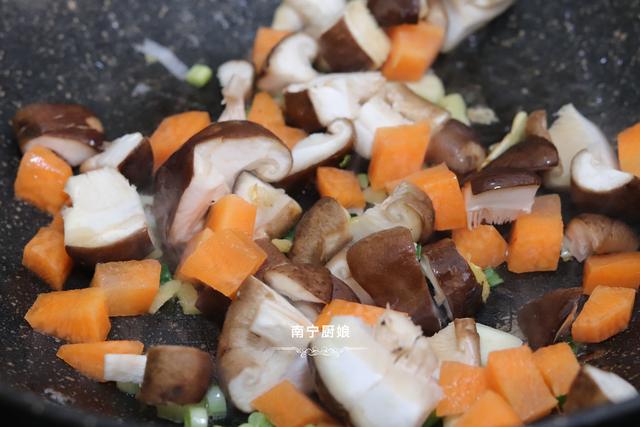 日本豆腐怎么吃，鸡蛋豆腐最简单的吃法（宝宝一口气吃了3碗米饭）