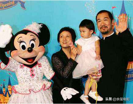 张默是邓婕的儿子吗，张默的母亲是谁（嫁给净身出户的张国立）