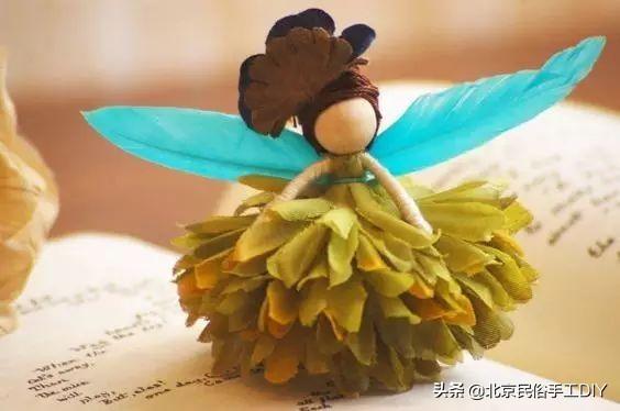 家里的假花怎么处理掉，室内有假花怎么办（一根铁丝一个球就能让她惊艳无比）