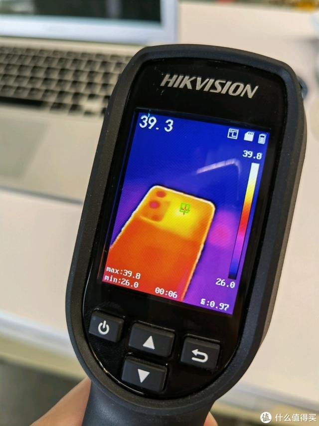 一加和oppo，一加手机是oppo的吗（谈谈我选择一加9Pro的购买取舍）