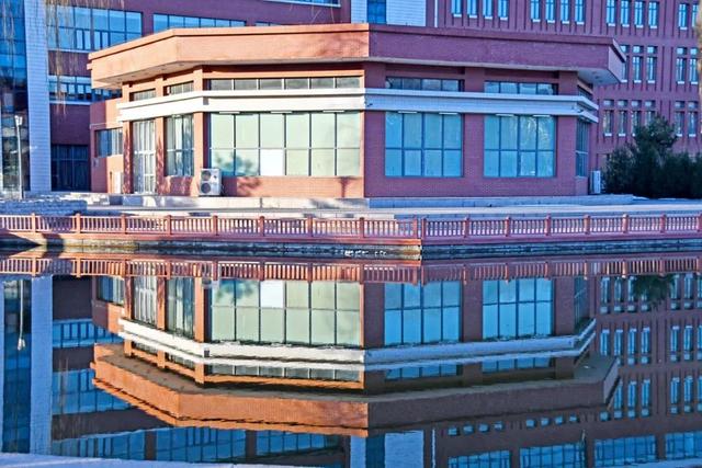 河北承德石油高等专科学校，承德石油高等专科学校2019年招生章程（想见你，我们美丽的承油）