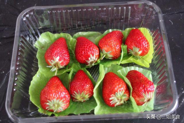 草莓怎样保存的时间长，草莓如何保存时间更长（草莓好吃但不好保存）