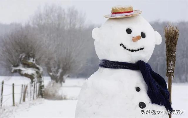 令人喷饭是成语吗，令人喷饭是成语吗蚂蚁庄园（“令人喷饭”登上新闻联播）