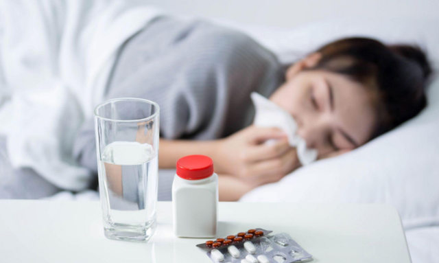 感冒可以吃鸡肉吗，感冒可以吃鸡肉吗小孩（感冒吃鸡，神仙难医）