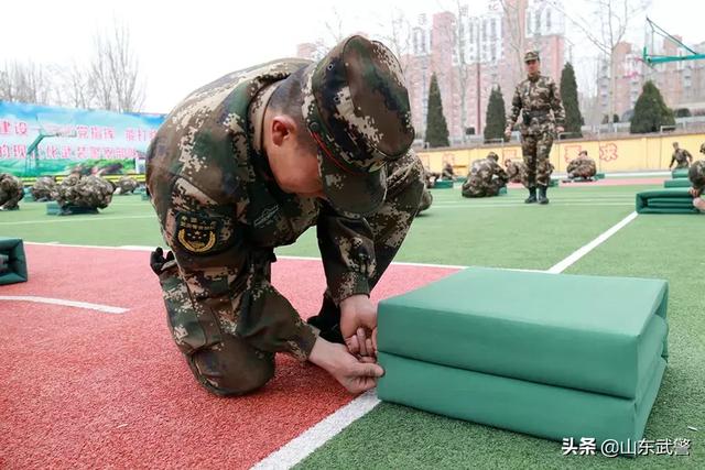 叠军被有什么简单的小妙招，叠出这样的“好军被”总共需要几步