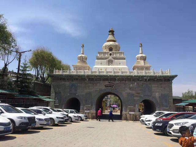 青海塔尔寺，青海 塔尔寺（青海塔尔寺图片）