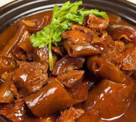红烧驴肉的家常做法，怎样做红烧驴肉好吃（美食教程之“红烧驴肉”）
