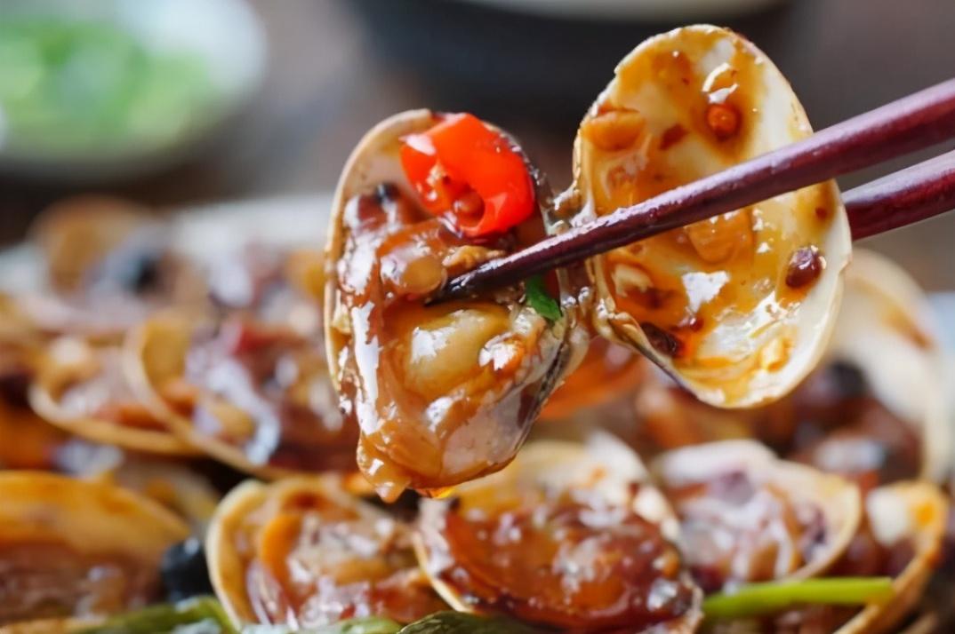 花甲吐沙要多长时间，花甲吐沙多长时间最好（20分钟吐干净）