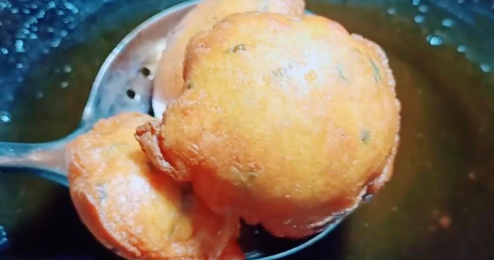 圖片[7]-【雞蛋牛奶炸泡泡】做法步驟圖 咸香柔軟 吃過還想吃-起舞食譜網(wǎng)