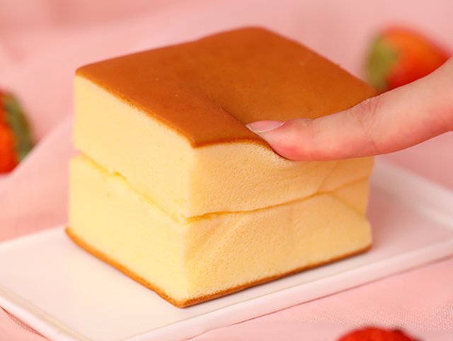 紫米面包的热量，一天吃两个紫米面包会胖吗（吃一次就能爱上的早餐面包）