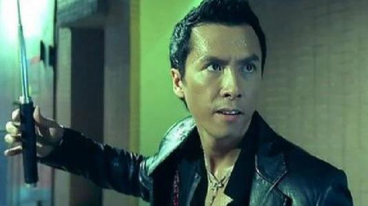 任达华吴京演的电影叫什么，任达华和吴京主演的是什么电影（甄子丹吴京打断几根甩棍）