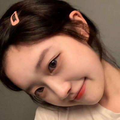 succuba(魔女)网名，succuba(魔女)微信昵称（纯真大气女神范网名英文易知晓）