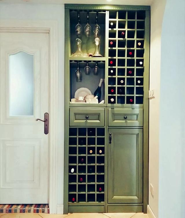 酒柜有哪些类型，什么样的酒柜（但酒柜却不仅仅只是“柜”）