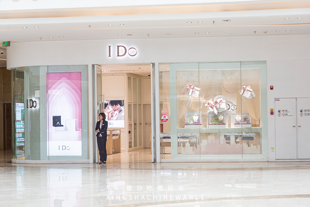 小天才z1s和z5的区别，小天才z5和z5（吃喝玩乐购5折起一网打尽）