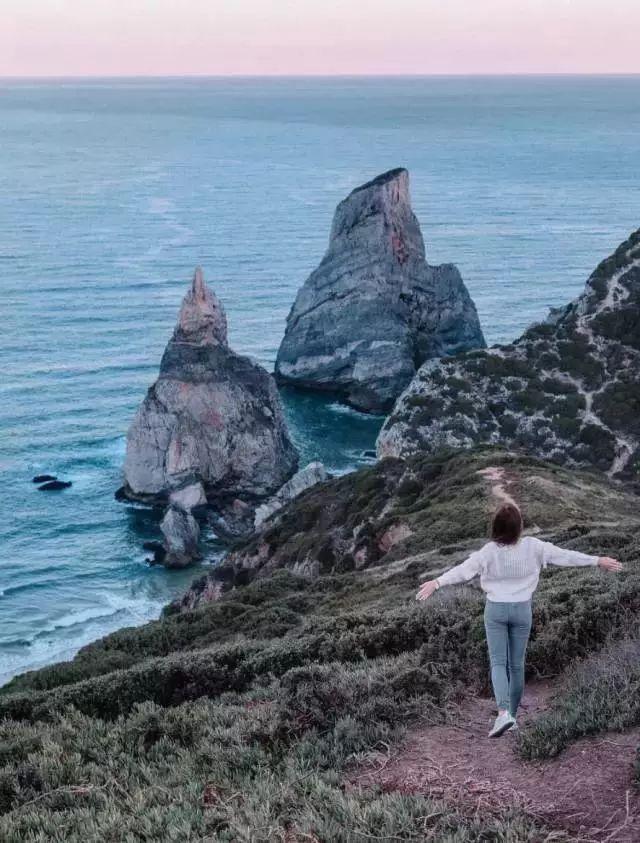 过客是什么意思，红尘过客是什么意思（生命是终将荒芜的渡口）