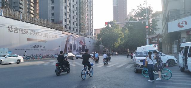 共享单车怎么锁，共享单车如何锁车（否则会被一直记费）