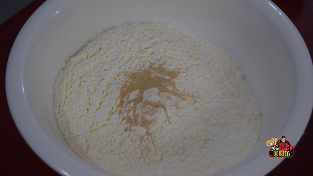 正宗披萨的做法，教你从饼皮开始在家做