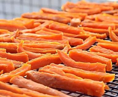 【紅薯干】做法步驟圖 又香又甜 做法還更簡(jiǎn)單！-起舞食譜網(wǎng)