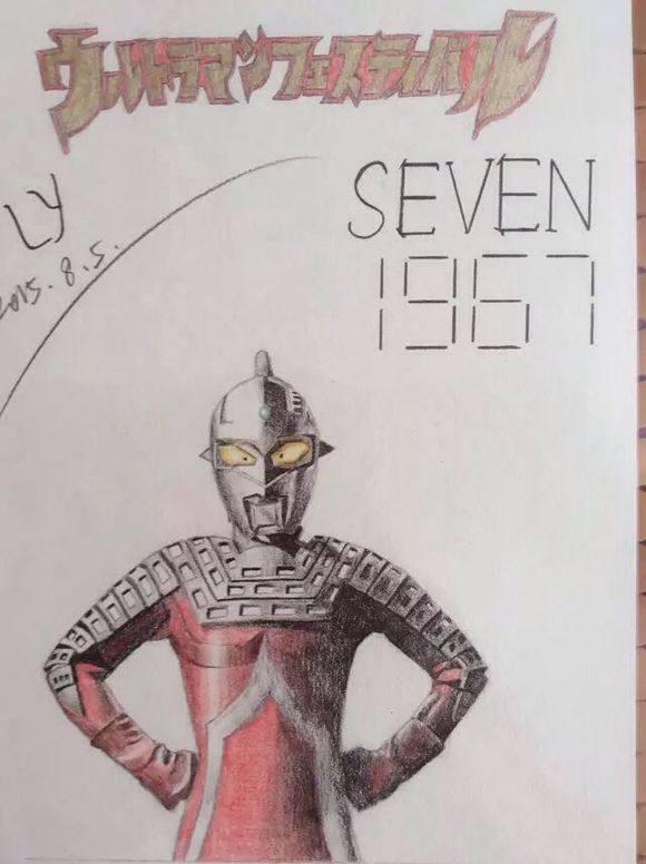 奥特曼素描画，欧布奥特曼怎么画素描（艾斯奥特曼和赛文奥特曼谁更厉害一些）