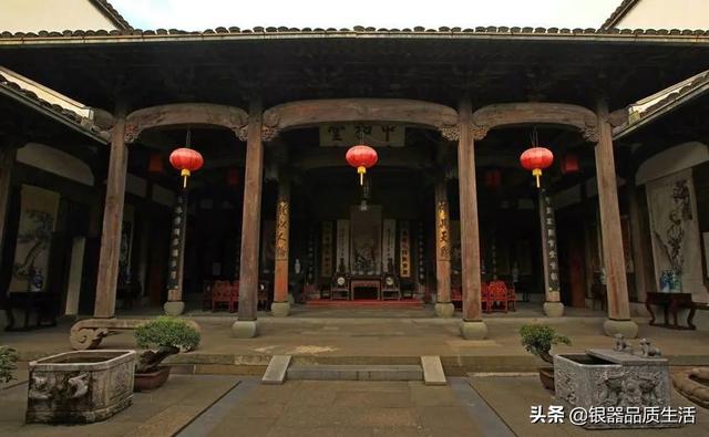为什么古代院子里放口缸，从皇宫到民间全信它