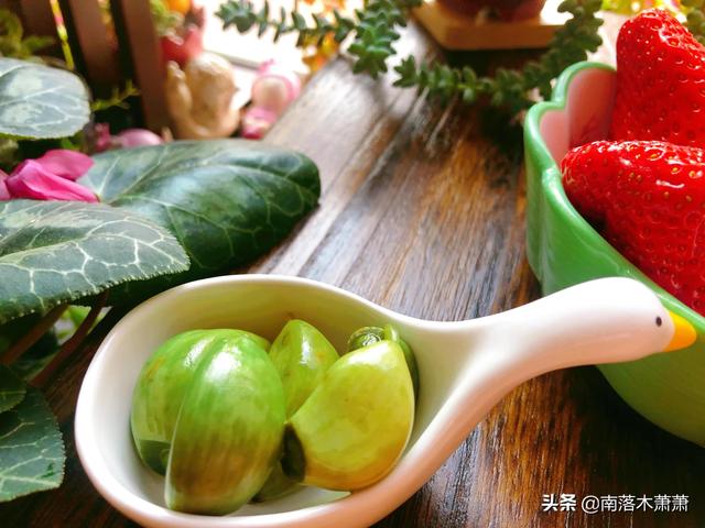 花菜素炒怎么做好吃，干锅花菜怎么做好吃又简单视频（家常小菜：素炒菜花的做法）