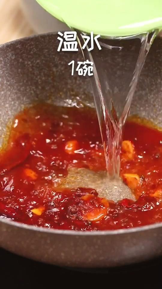 怎样煮牛肉最好吃，怎样做水煮牛肉又香又好吃（直接下锅煮大错特错）