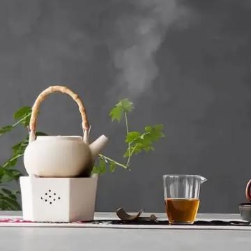 碧水东流至此回的上一句，碧水东流至此回的上一句是什么 百度网盘（天门中断楚江开）